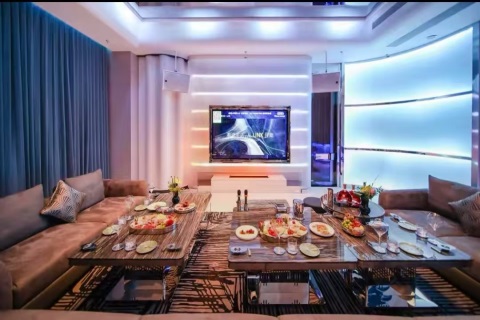 深圳KTV招聘2022[暖心直招]颜值高机遇多的舞台